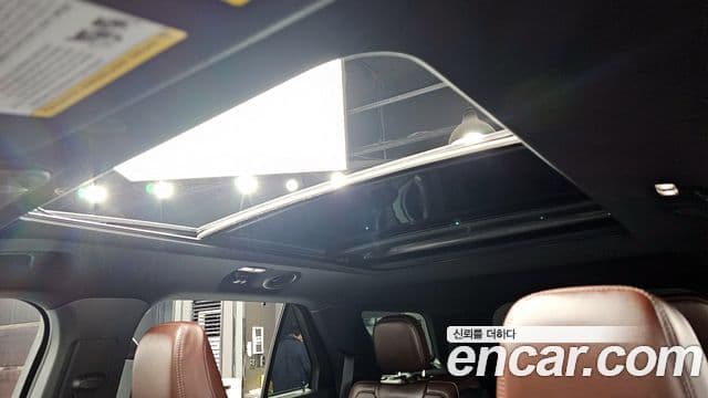 Ford Explorer 6세대 3.0 Platinum 4WD, 2023 19