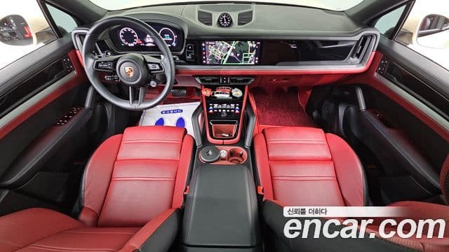 Porsche Cayenne (PO536) 3.0 купе, 2024 7