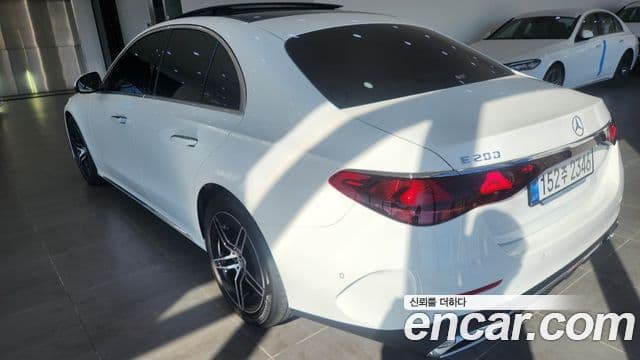 Mercedes-Benz E-класс W214 AMG Line, 2026 все фото