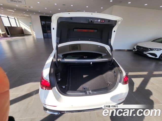 Mercedes-Benz E-класс W214 AMG Line, 2026 15