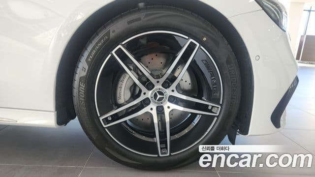 Mercedes-Benz E-класс W214 AMG Line, 2026 20