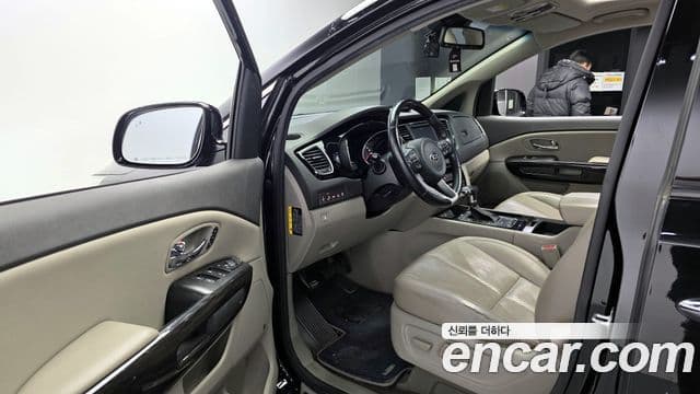 Kia All New Carnival Special, 2018 10