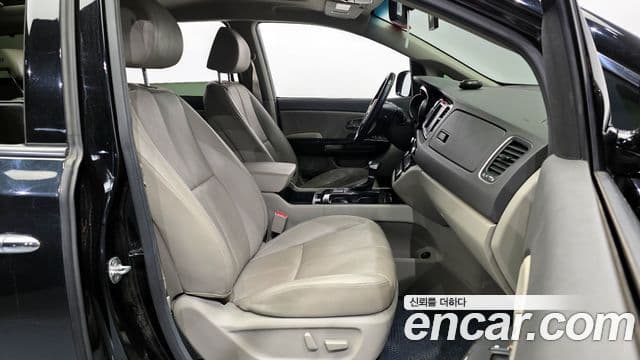 Kia All New Carnival Special, 2018 11