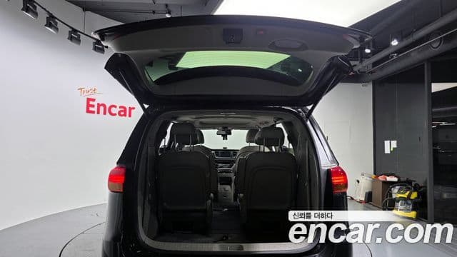 Kia All New Carnival Special, 2018 20