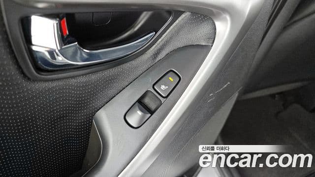 Hyundai Avante MD Premier, 2011 16