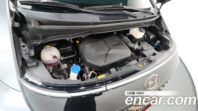 Hyundai Staria Inspiration, 2022 6