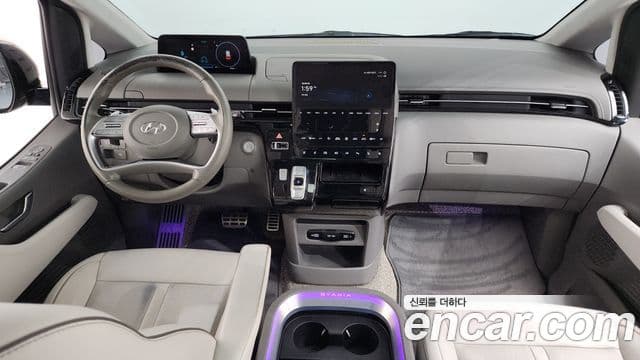 Hyundai Staria Inspiration, 2022 7