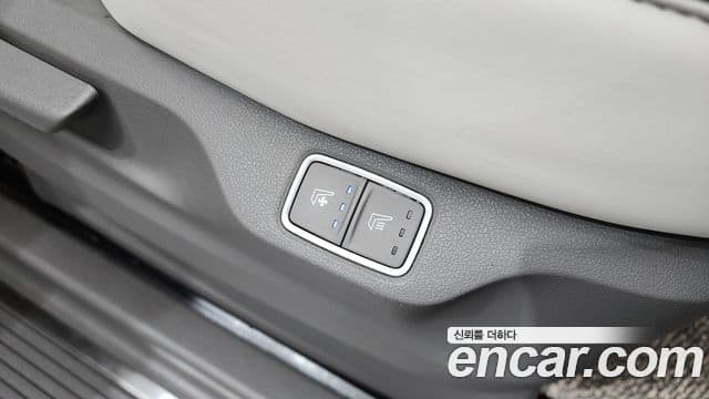 Hyundai Staria Inspiration, 2022 19