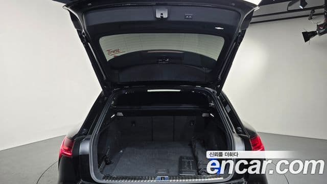 Audi e-Tron, 2022 20