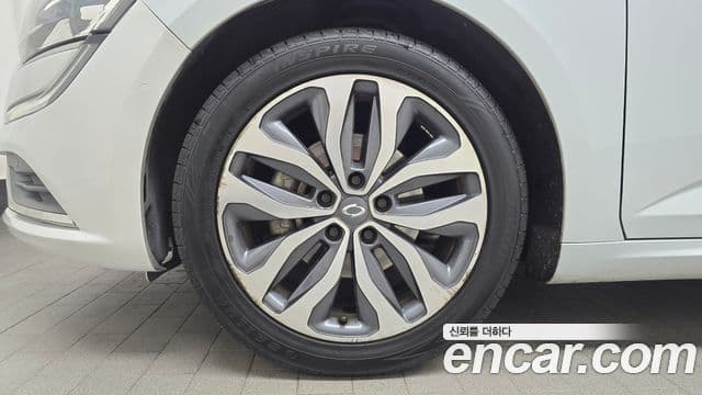 Renault Korea(Samsung) SM6 2.0 LPe RE (для людей с инвалидностью), 2017 все фото