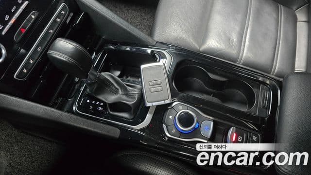 Renault Korea(Samsung) SM6 2.0 LPe RE (для людей с инвалидностью), 2017 9