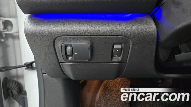 Renault Korea(Samsung) SM6 2.0 LPe RE (для людей с инвалидностью), 2017 18