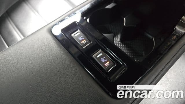 Renault Korea(Samsung) SM6 2.0 LPe RE (для людей с инвалидностью), 2017 19