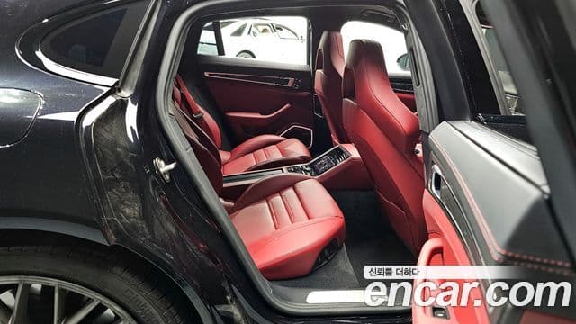 Porsche Panamera (971) 4.0 GTS, 2023 12