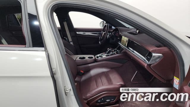 Porsche Panamera (971) Executive, 2022 11