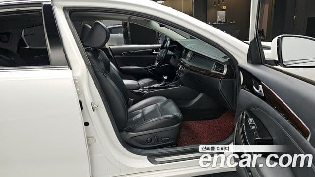 Kia All New K7 3.0 LPI Luxury (арендный автомобиль), 2018 11