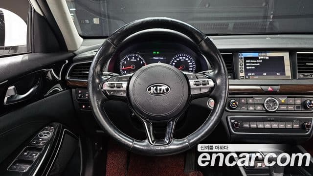 Kia All New K7 3.0 LPI Luxury (арендный автомобиль), 2018 13