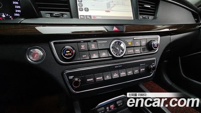 Kia All New K7 3.0 LPI Luxury (арендный автомобиль), 2018 15