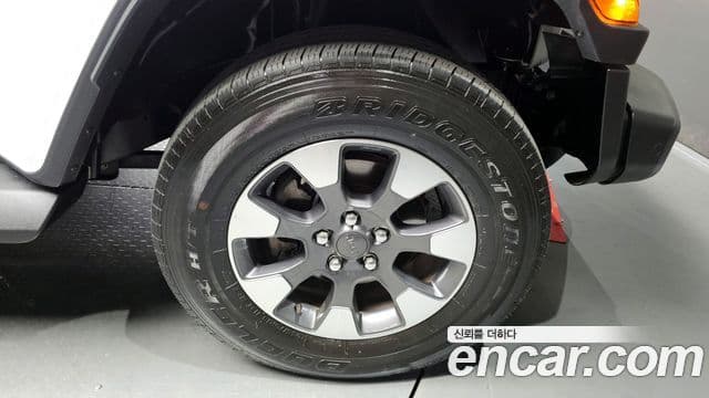 Jeep Wrangler (JL) 2.0 Overland 4도어, 2021 все фото