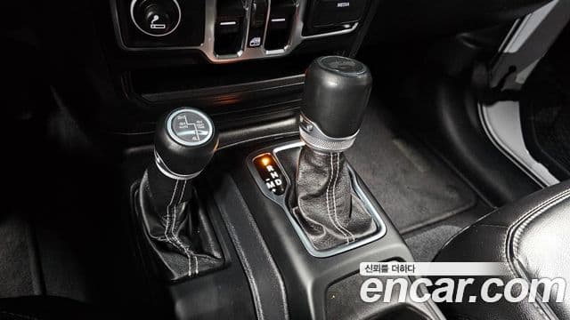 Jeep Wrangler (JL) 2.0 Overland 4도어, 2021 9