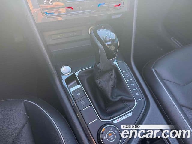Volkswagen Tiguan 2세대 Prestige, 2023 11