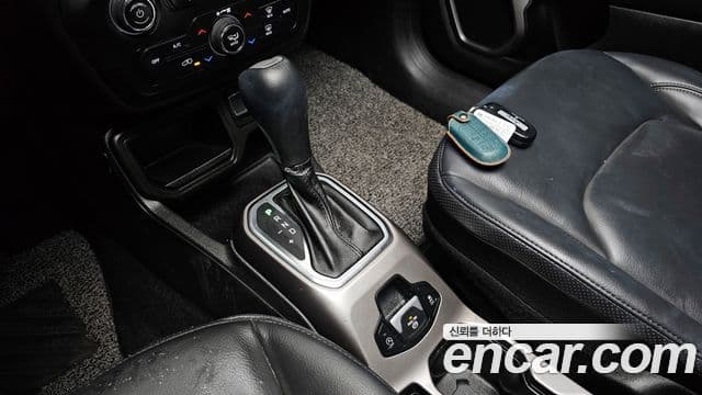 Jeep Renegade 1.3 Limited, 2022 9