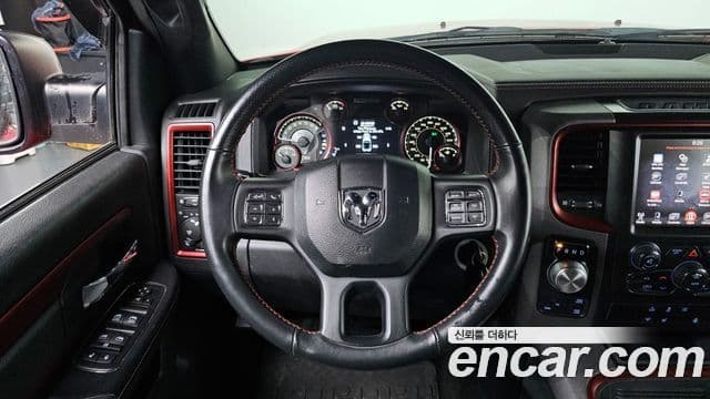 Dodge 램픽업, 2016 13