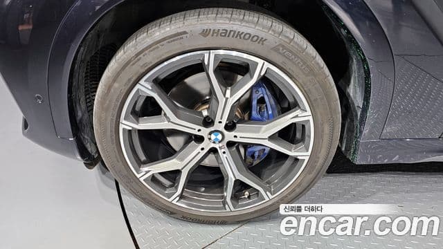 BMW X6 (G06) xDrive40i M Sport, 2022 все фото