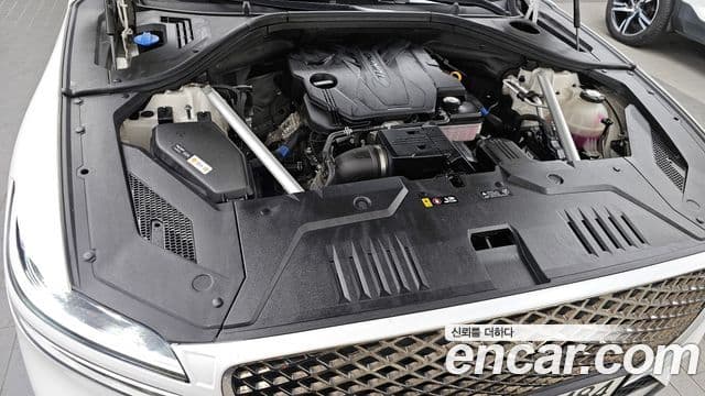 Genesis GV70, 2021 6