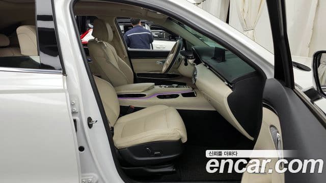 Genesis GV70, 2021 11