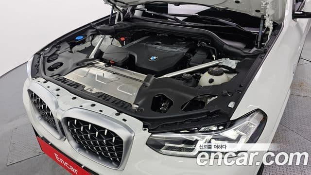 BMW X4 (G02) xDrive20i M Sport, 2025 6