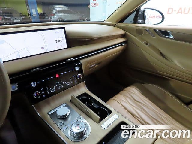 Genesis G80 (RG3) бензин 2.5 турбо AWD, 2025 11