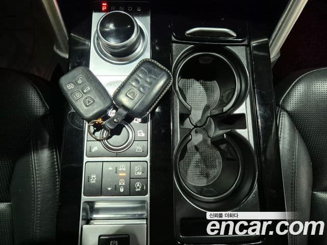 Land Rover Discovery 5 3.0 TD6 HSE, 2017 15