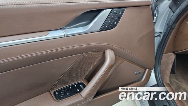 Porsche 911 (992) Carrera 4 GTS кабриолет, 2022 14