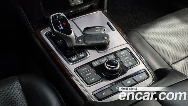 Hyundai Equus(новый кузов / новое поколение) Modern, 2013 9