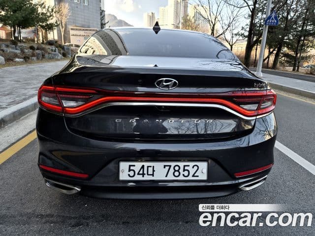 Hyundai Grandeur IG гибрид Exclusive, 2019 все фото