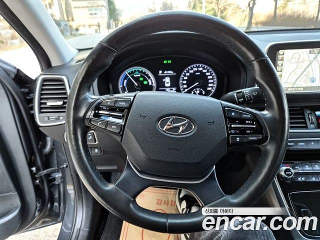 Hyundai Grandeur IG гибрид Exclusive, 2019 15
