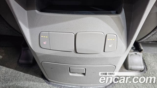 Kia All New Carnival Luxury, 2016 19