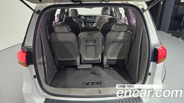 Kia All New Carnival Luxury, 2016 20