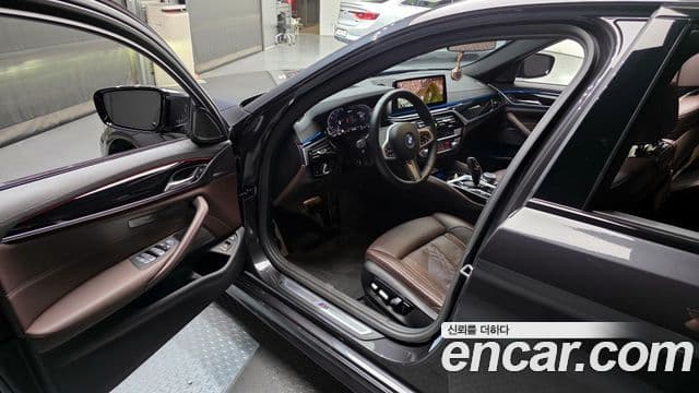 BMW 5시리즈 (G30) 530e M Sport, 2022 10