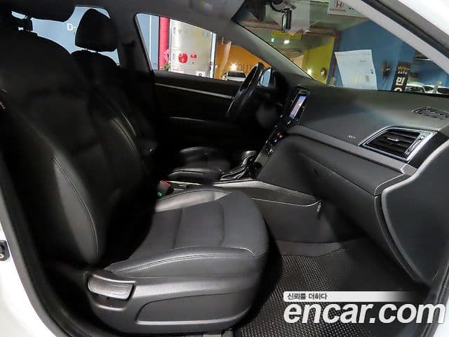 Hyundai Avante AD 1.6 GDI Smart, 2016 8