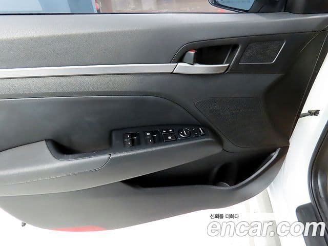 Hyundai Avante AD 1.6 GDI Smart, 2016 14