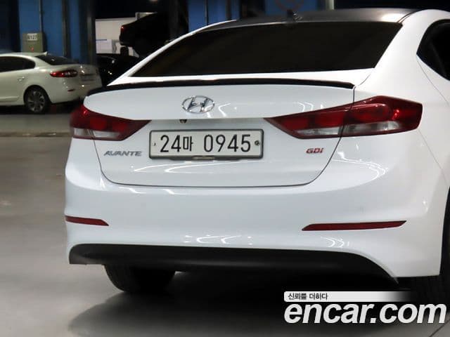 Hyundai Avante AD 1.6 GDI Smart, 2016 17