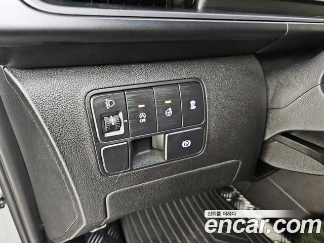 Hyundai Staria Modern, 2023 15