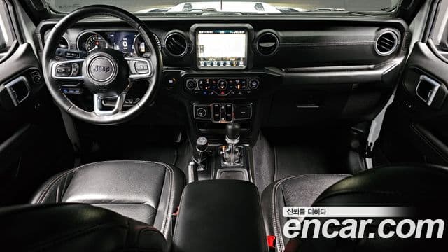 Jeep Wrangler (JL) 2.0 Overland 4도어 4xe, 2022 7