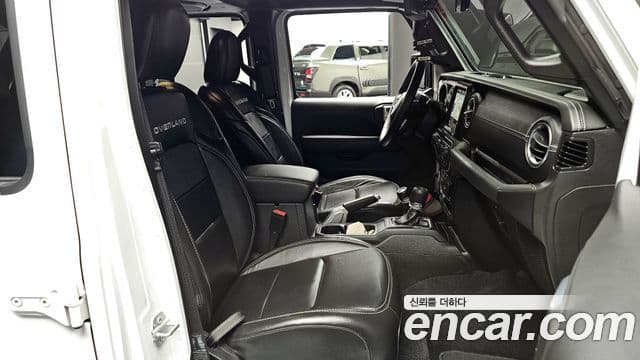 Jeep Wrangler (JL) 2.0 Overland 4도어 4xe, 2022 10
