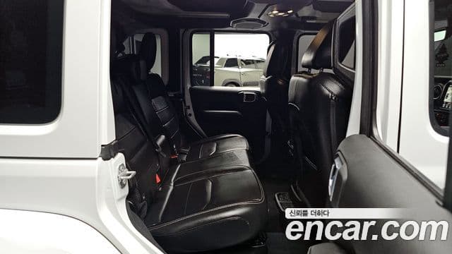 Jeep Wrangler (JL) 2.0 Overland 4도어 4xe, 2022 11