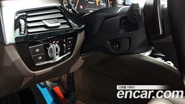 BMW 5시리즈 (G30) 520d xDrive Luxury Plus, 2018 13