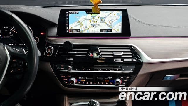 BMW 5시리즈 (G30) 520d xDrive Luxury Plus, 2018 16