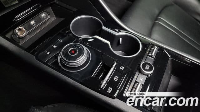 Kia K5 3세대 Standard, 2023 9